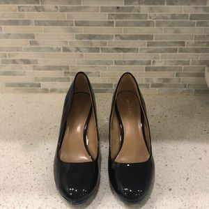 Black ‘Merona’ patent leather heels - size 7